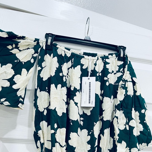 NWT Fighting Eel Ava Sky Romper Razlyn Green Magnolia sz XS NEW - Picture 3 of 5